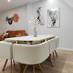 Centro Caveda Apartmanhotel 4*