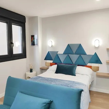 Centro Caveda Aparthotel *
