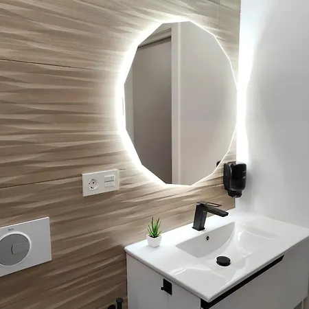 Apartahotel Centro Caveda Oviedo