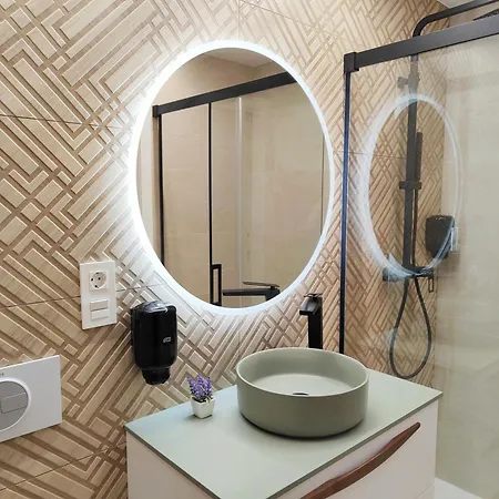 Centro Caveda 4*
