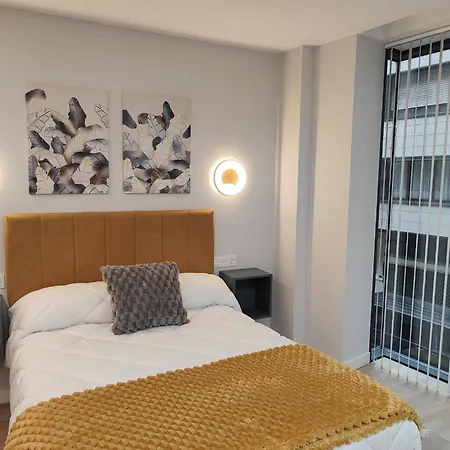 Centro Caveda Aparthotel