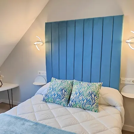 Apartahotel Centro Caveda 4*