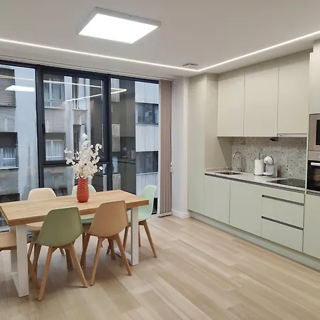 Centro Caveda Apartahotel