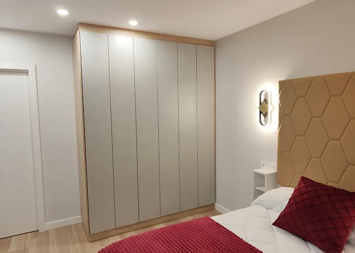 Centro Caveda Hotel apartamentowy 4*